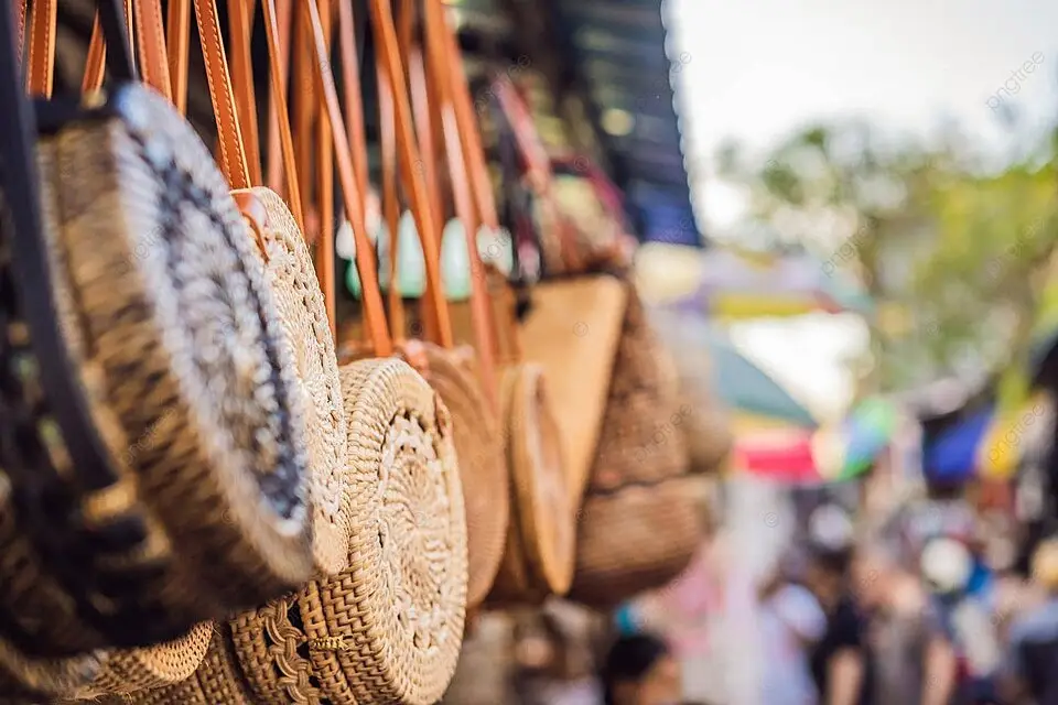 pngtree-bali-souvenir-shop-at-ubud-market-with-local-handicrafts-photo-image_46625650